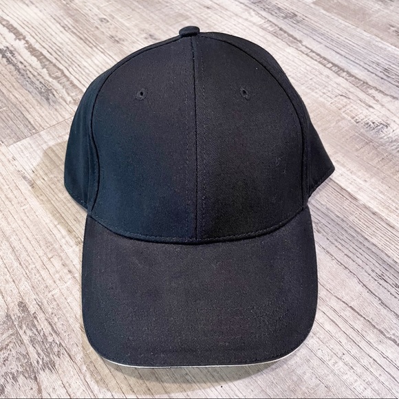 2/$20 Unisex Velcro Adjustable Chino Twill Ballcap Black / White NWT - Picture 4 of 6